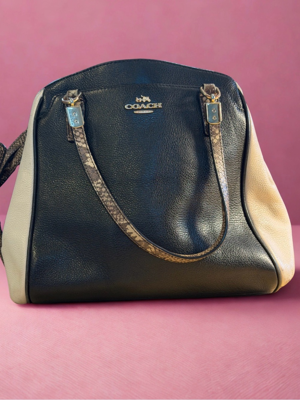 COACH Black and Cream Leather Shoulder Bag with Snake-Print Handles